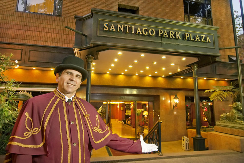 Park Plaza Santiago Hotel Exterior photo